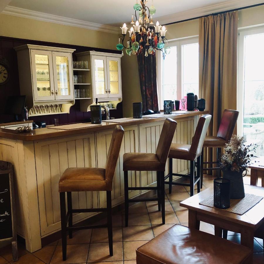 Ampervilla Hotel Фаренцхаузен Экстерьер фото